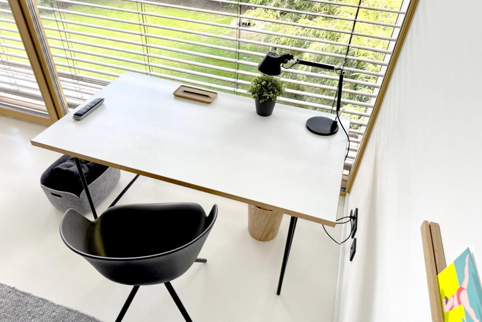 B8 - Exklusive Architektenvilla Fuer 4-10 Personen, Nürnberg